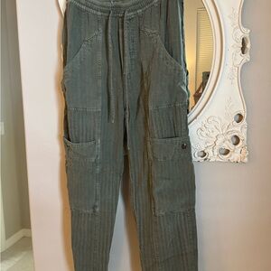 Free People Olive Cargo Pants Size S